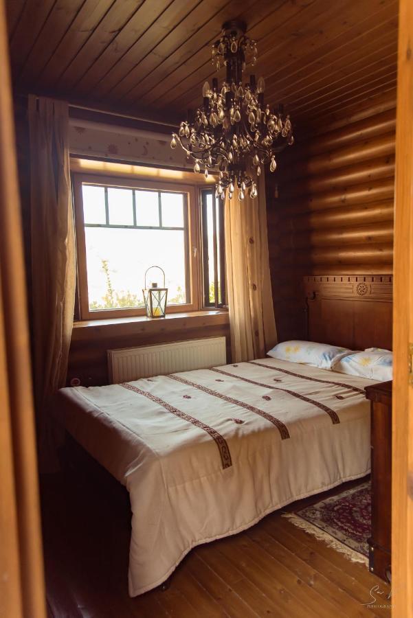 *2 Bdr Log House /Mountains/Queen Bed/Fireplace Gourri 외부 사진